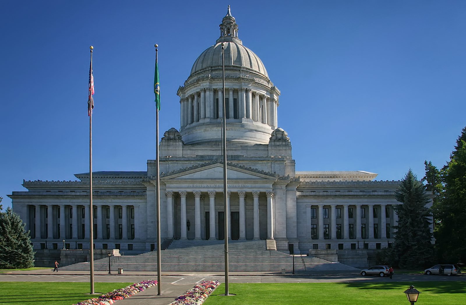The Washington State Capitol in Olympia, a tall domed legislative building